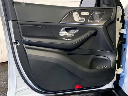 New 2026 Mercedes-Benz GLE 450 4MATIC image 11