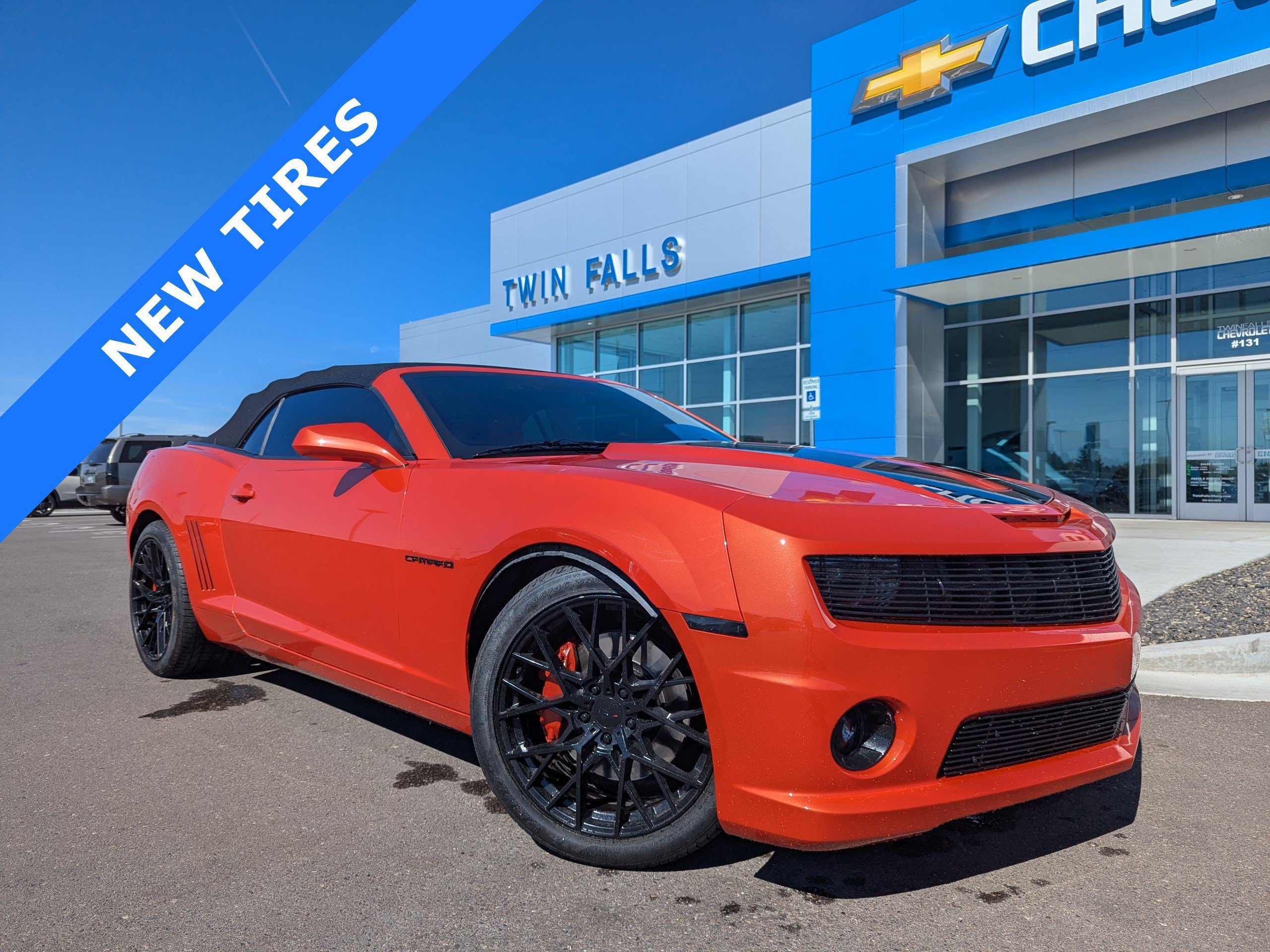 Used 2013 Chevrolet Camaro SS w/ RS Package RWD image 1