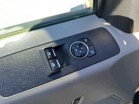 Used 2019 Ford F250 XL w/ Power Equipment Group RWD image 27