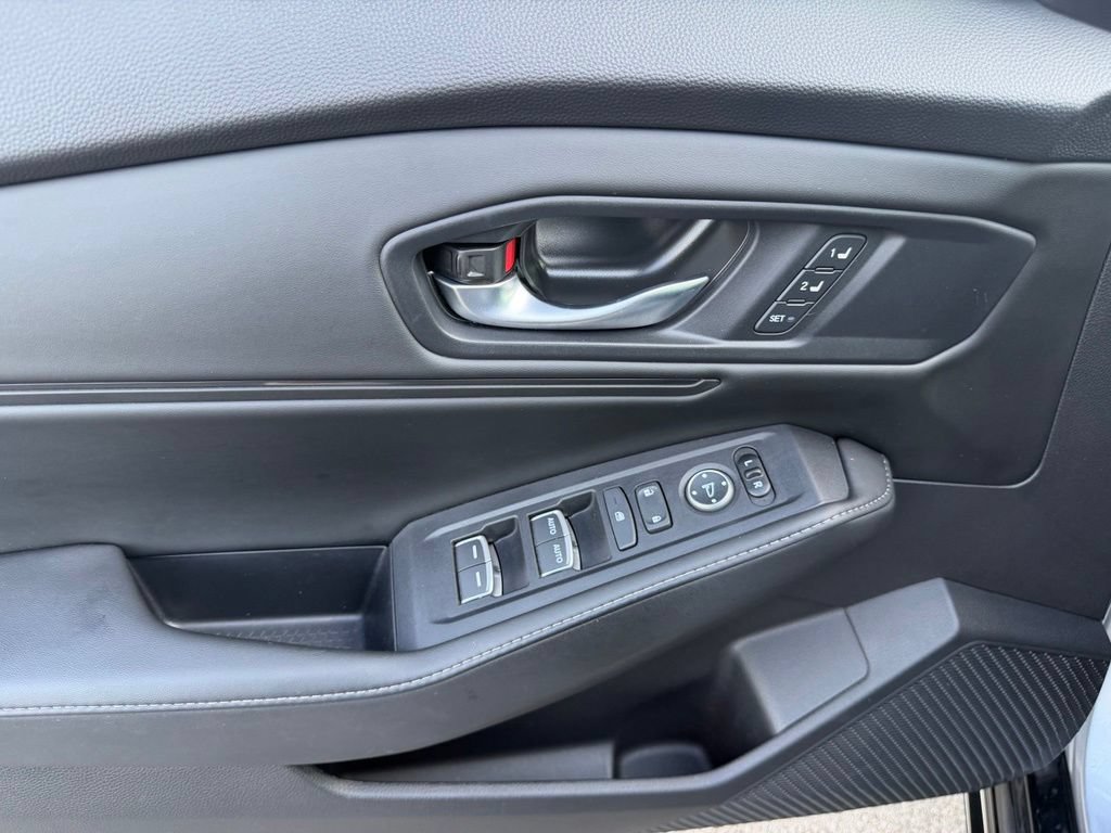 Used 2024 Honda Accord Sport image 17