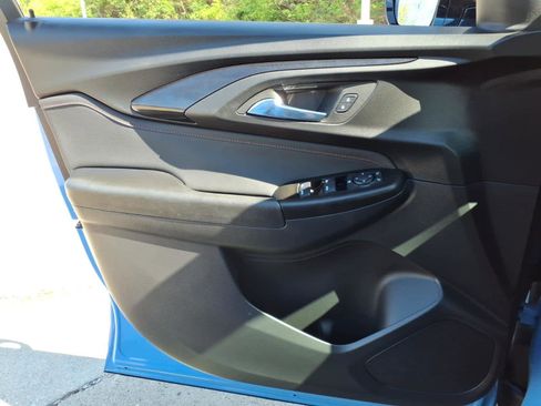 Used 2023 Chevrolet TrailBlazer RS image 14