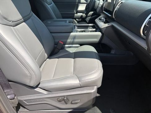 New 2027 Ford Expedition Active AWD/4WD image 19