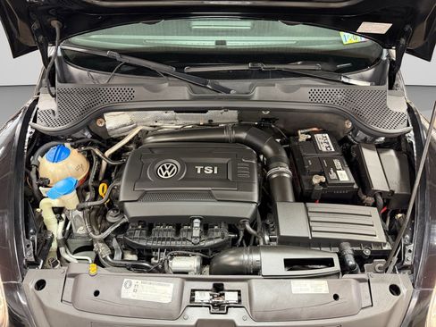 Used 2016 Volkswagen Beetle 1.8T SE FWD image 27