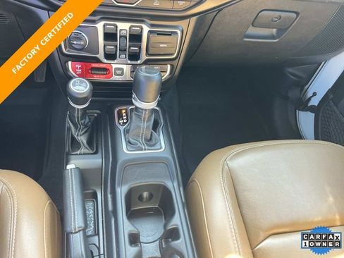 Used 2023 Jeep Wrangler Unlimited Rubicon 4xe w/ Cold Weather Group AWD/4WD image 32