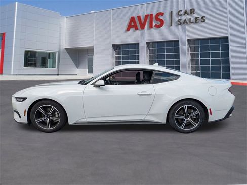 Used 2024 Ford Mustang Premium image 10