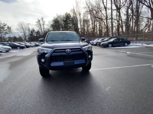 Used 2020 Toyota 4Runner SR5 image 4
