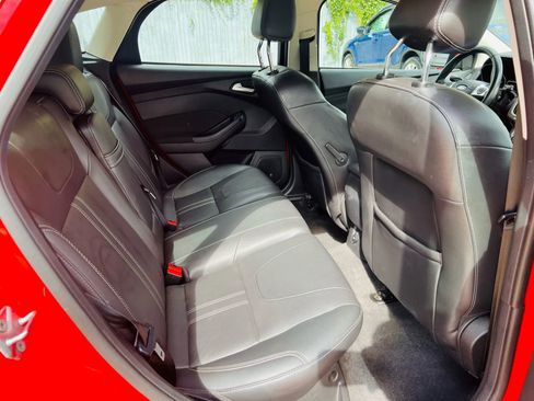 Used 2012 Ford Focus SEL image 16
