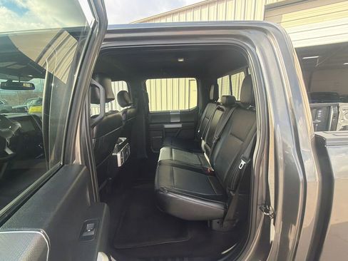 Used 2016 Ford F150 Lariat image 10