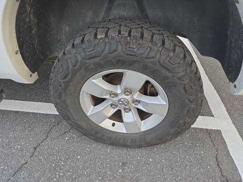 Used 2014 RAM 1500 Outdoorsman image 13