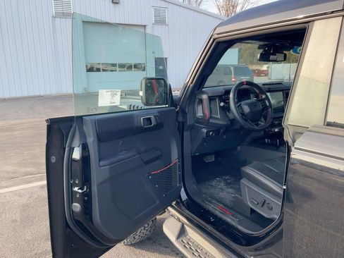 New 2025 Ford Bronco Raptor image 2