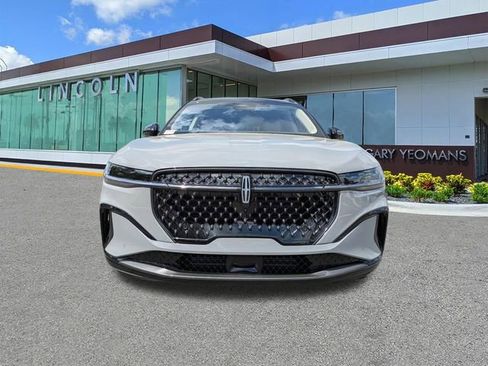 New 2026 Lincoln Nautilus Reserve w/ Jet Appearance Package AWD/4WD image 9