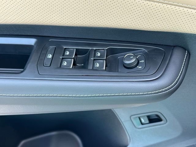 New 2026 Volkswagen Atlas Cross Sport SE AWD/4WD image 19