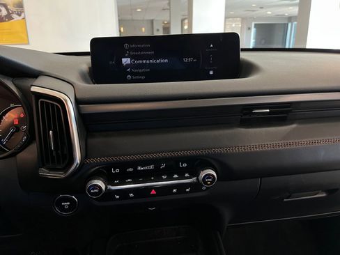 Used 2025 MAZDA CX-50 2.5 Hybrid w/ Premium Plus Pkg image 17