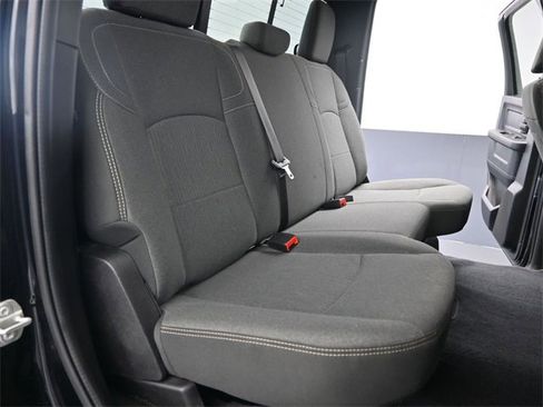 Used 2024 RAM 2500 Tradesman w/ Chrome Appearance Group image 17