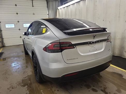 Used 2017 Tesla Model X 100D image 6