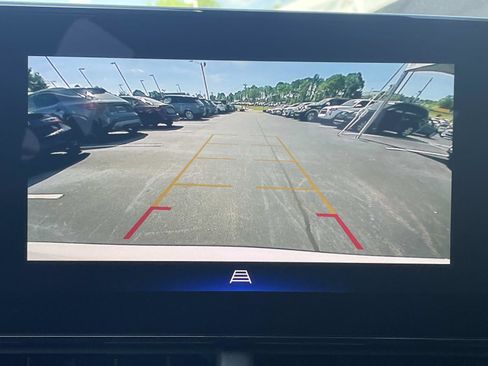 Used 2025 Chevrolet Trax ACTIV w/ Driver Confidence Package image 23