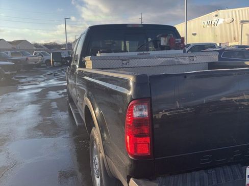 Used 2010 Ford F250 XLT image 9