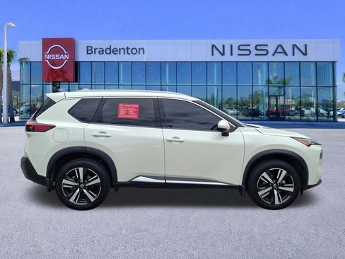 Used 2021 Nissan Rogue SL FWD image 4