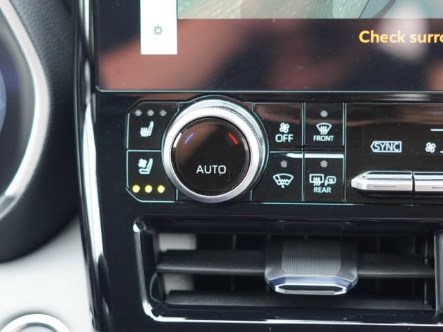 Certified 2026 Toyota Highlander Limited w/ Protection Package #3 (TMS) AWD/4WD image 32