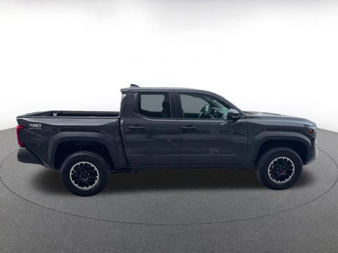 Used 2025 Toyota Tacoma TRD Off-Road AWD/4WD image 16