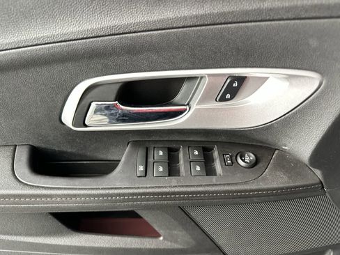 Used 2016 Chevrolet Equinox LT w/ Convenience Package FWD image 11