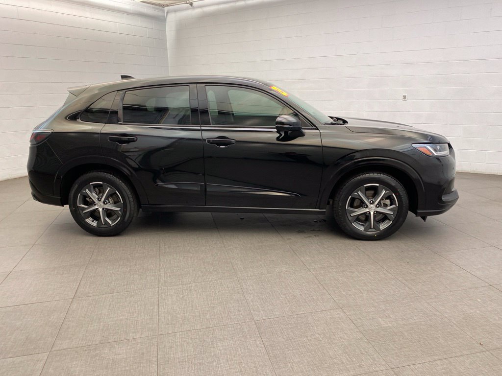 Used 2023 Honda HR-V EX-L image 8