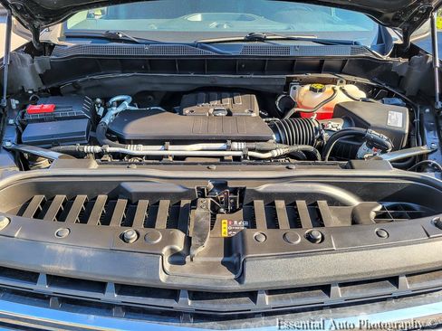 Used 2021 Chevrolet Silverado 1500 LT AWD/4WD image 30