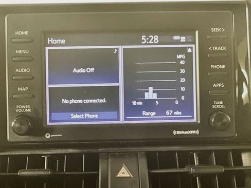 Used 2020 Toyota RAV4 XLE FWD image 12