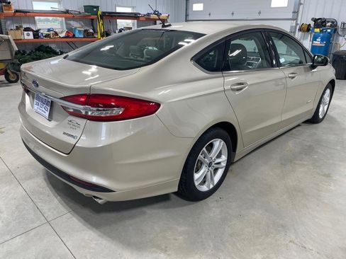 Used 2018 Ford Fusion S FWD image 7