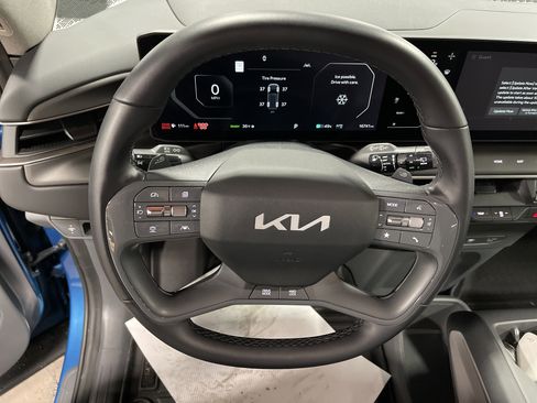 Used 2024 Kia EV9 Wind image 19