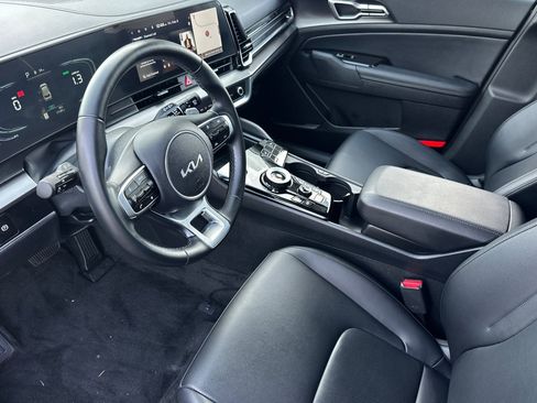 Certified 2024 Kia Sportage EX image 10