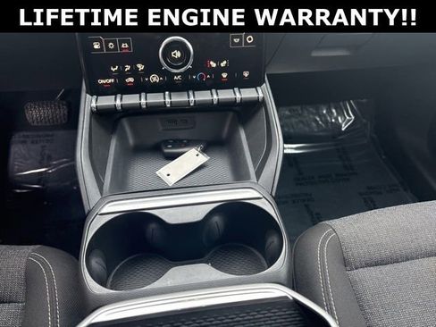 Used 2025 GMC Terrain Elevation image 23