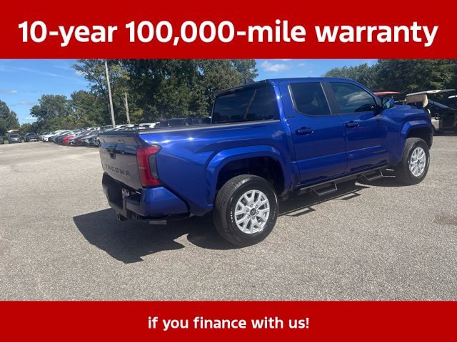 Used 2025 Toyota Tacoma SR5 AWD/4WD image 17