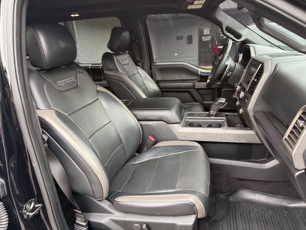 Used 2017 Ford F150 Raptor w/ Equipment Group 802A Luxury AWD/4WD image 54