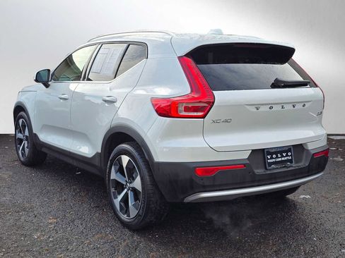 Certified 2025 Volvo XC40 B5 Core w/ Protection Package Premier AWD/4WD image 5