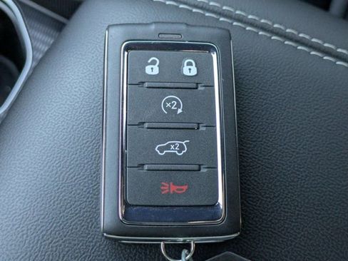 New 2025 Jeep Grand Cherokee L Limited w/ Black Appearance Package image 26