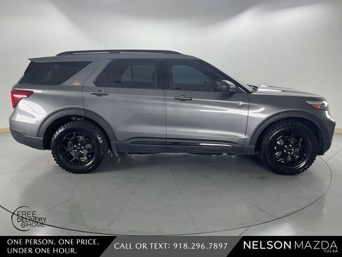 Used 2023 Ford Explorer Timberline image 5