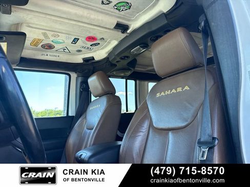 Used 2013 Jeep Wrangler Unlimited Sahara w/ Connectivity Group AWD/4WD image 21
