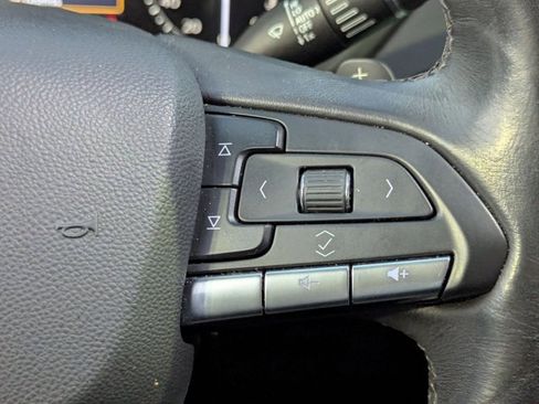 Used 2021 Cadillac XT4 Premium Luxury w/ Cold Weather Package image 12