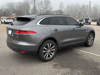 Used 2018 Jaguar F-PACE Prestige video 3