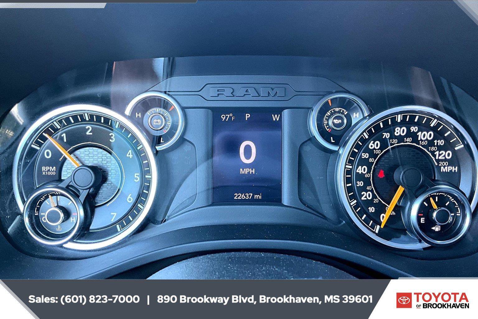 Used 2022 RAM 1500 Big Horn AWD/4WD image 14