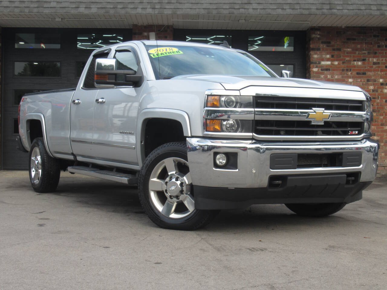 Used 2018 Chevrolet Silverado 2500 LTZ w/ Vortec Plus Package AWD/4WD image 2