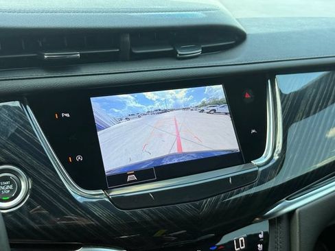 Certified 2024 Cadillac XT6 Premium Luxury AWD/4WD image 9