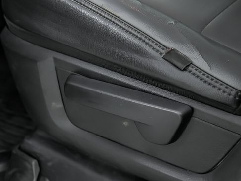 Used 2020 RAM 2500 Tradesman w/ Snow Chief Group image 25