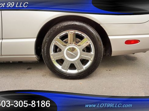 Used 2004 Ford Thunderbird image 3