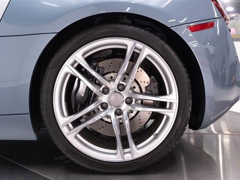 Used 2011 Audi R8 V8 AWD/4WD image 96