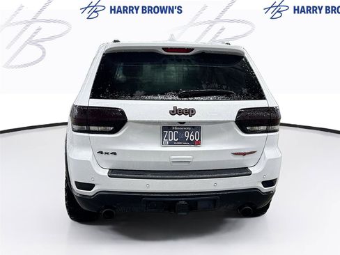 Used 2017 Jeep Grand Cherokee Trailhawk w/ Trailhawk Luxury Group image 9