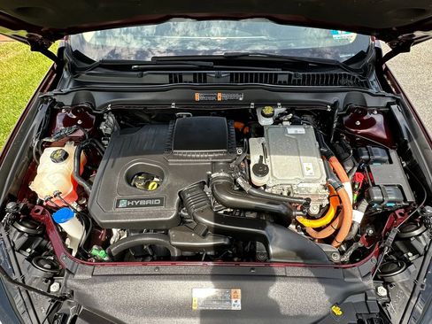 Used 2018 Ford Fusion SE FWD image 38