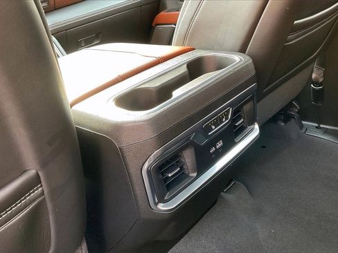 Used 2024 GMC Sierra 1500 Denali Ultimate image 11