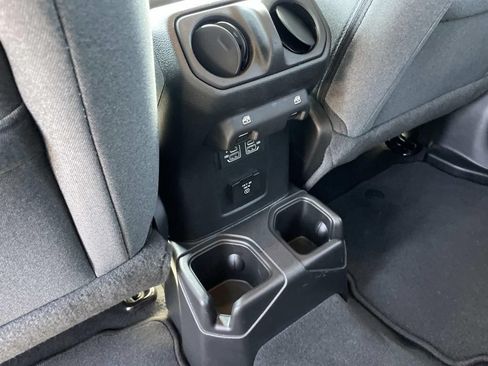 Used 2026 Jeep Wrangler Unlimited Sahara w/ Safety Group AWD/4WD image 10